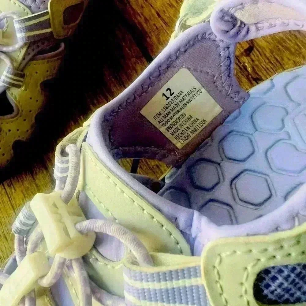 Khombu Dans Sandals size 12 Purple Hook & Loop Hiking Kids Shoes